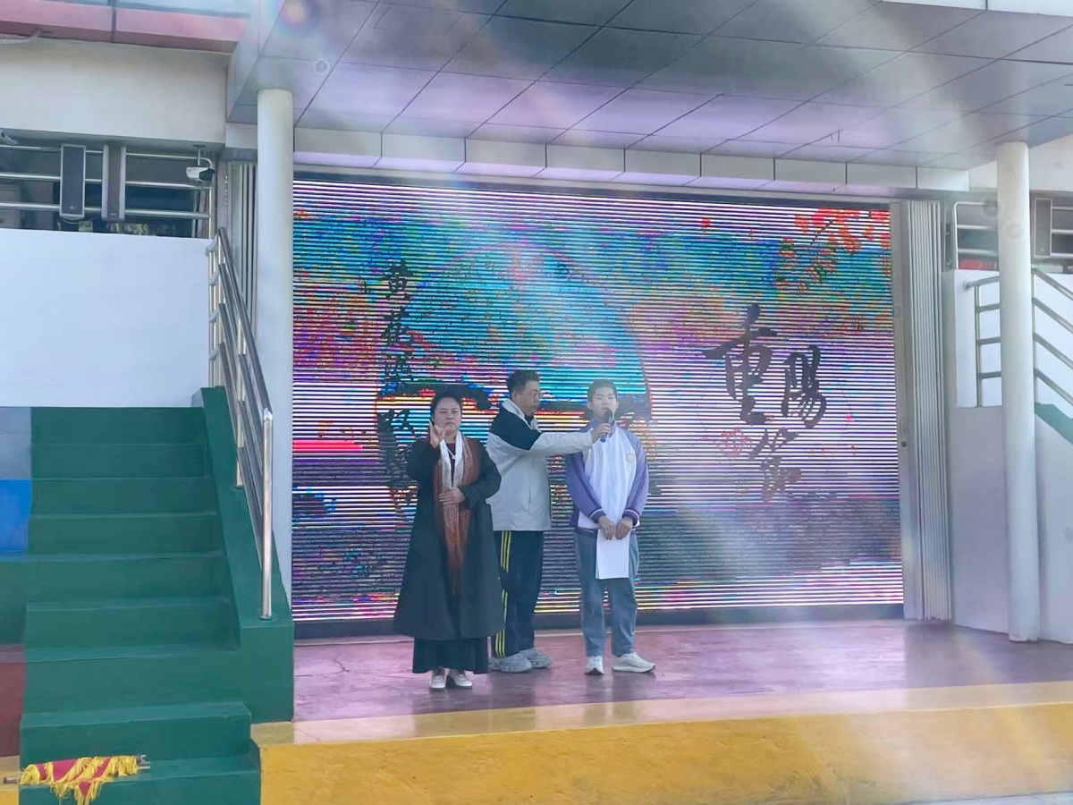 九九重阳日,浓浓敬老情——保定特教开展重阳节主题活动